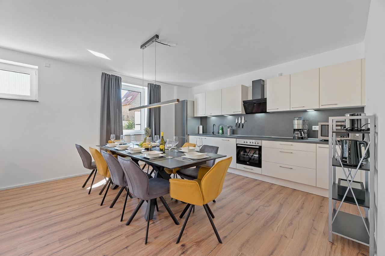 Golden Home With Barbecue, Yoga, Football Table Sinsheim Bagian luar foto